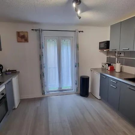 Appartement Rethel - Netflix - Marc & Cecile Exterior photo